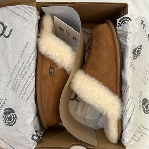 UGG Scuffette II Slippers Chestnut